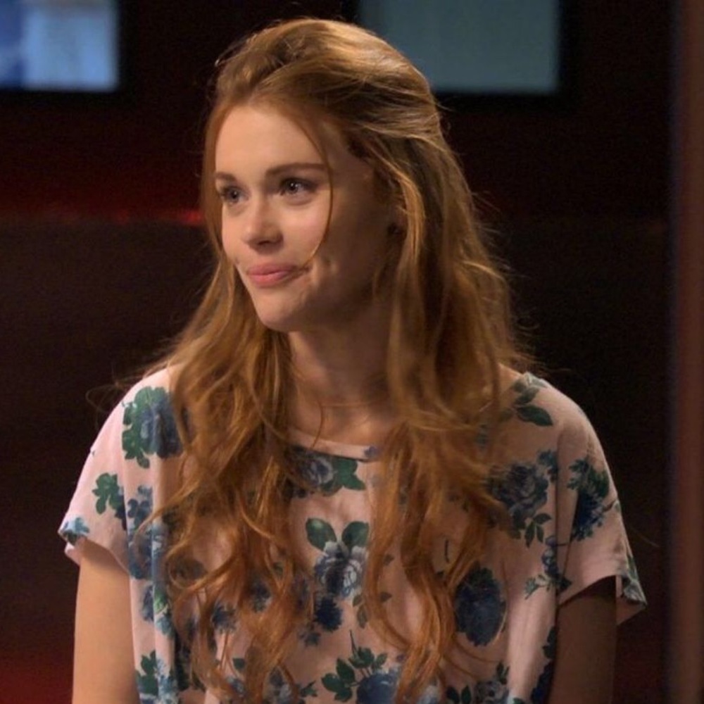 American Apparel Floral Crop Tee Lydia Martin